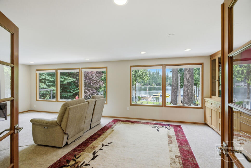 Sammamish Luxury Home Sammamish Luxury Home