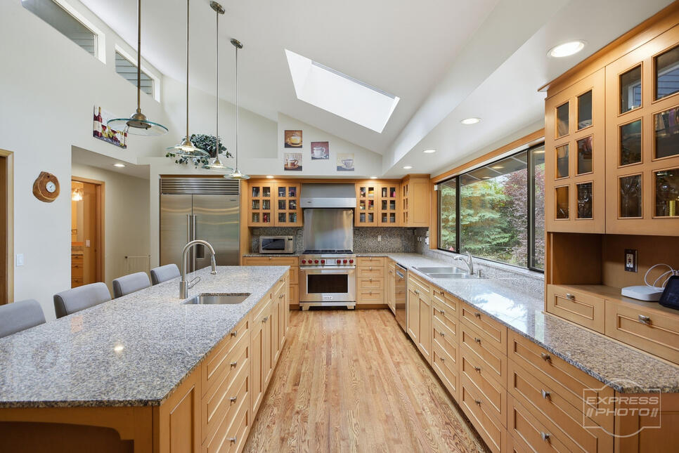 Sammamish Luxury Home Sammamish Luxury Home