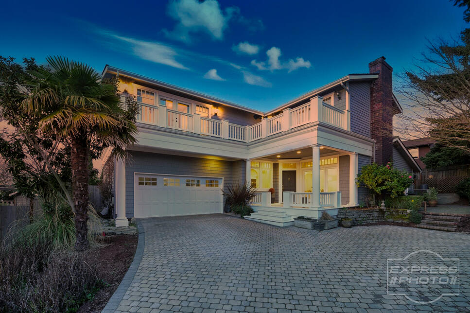 Kirkland Luxury Home Kirkland Luxury Home