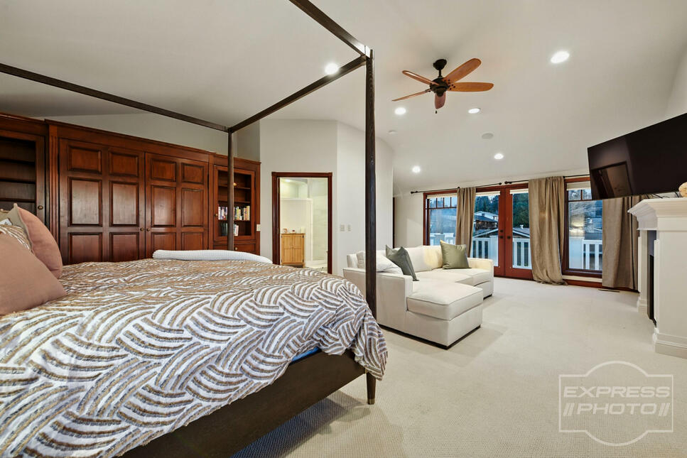 Kirkland Luxury Home Kirkland Luxury Home