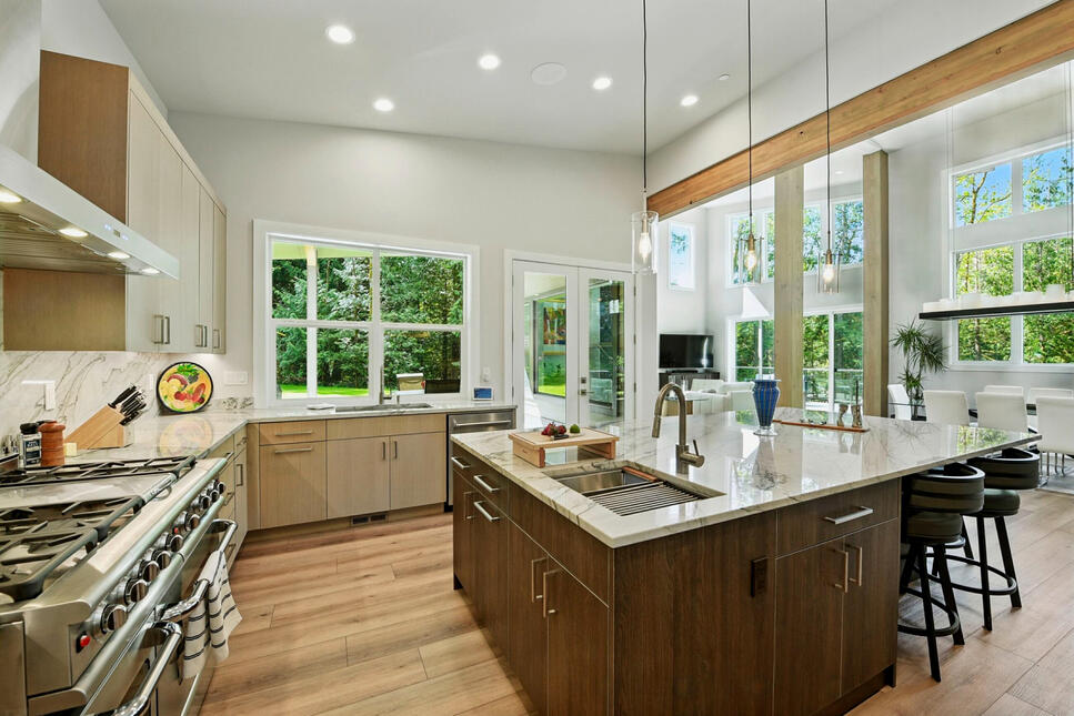 Custom Carnation Home
