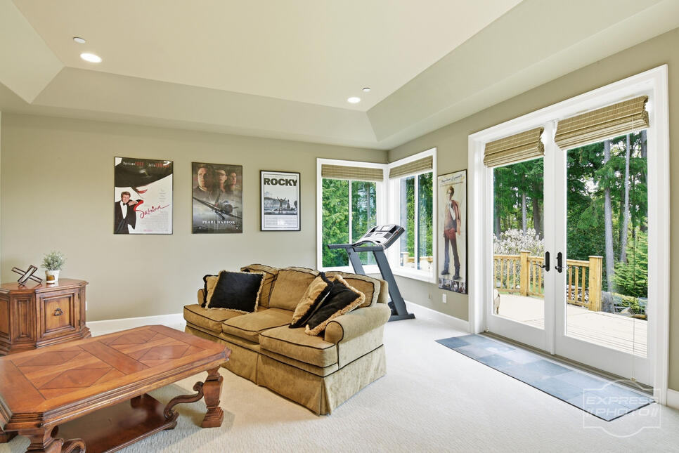Auburn Luxury Home Auburn Luxury Home