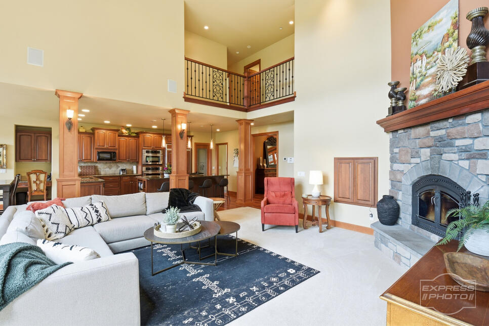 Auburn Luxury Home Auburn Luxury Home