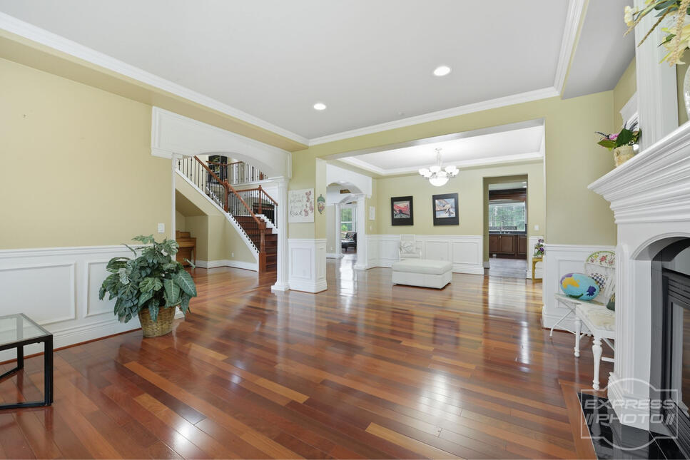 Kent Luxury Home Kent Luxury Home