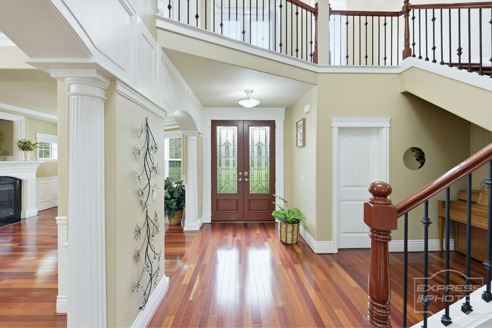 Kent Luxury Home Kent Luxury Home